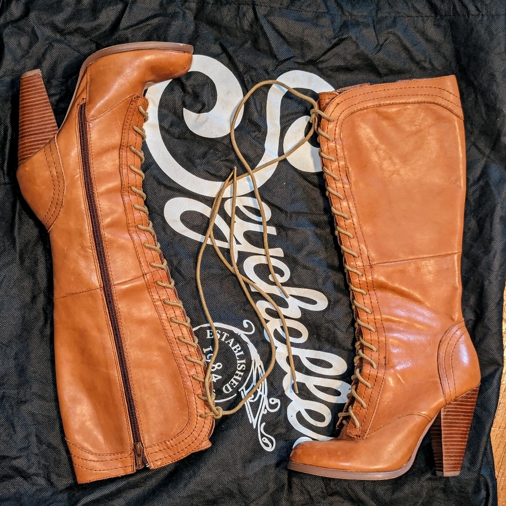 Seychelles Knee-High Leather Lace Up Boots